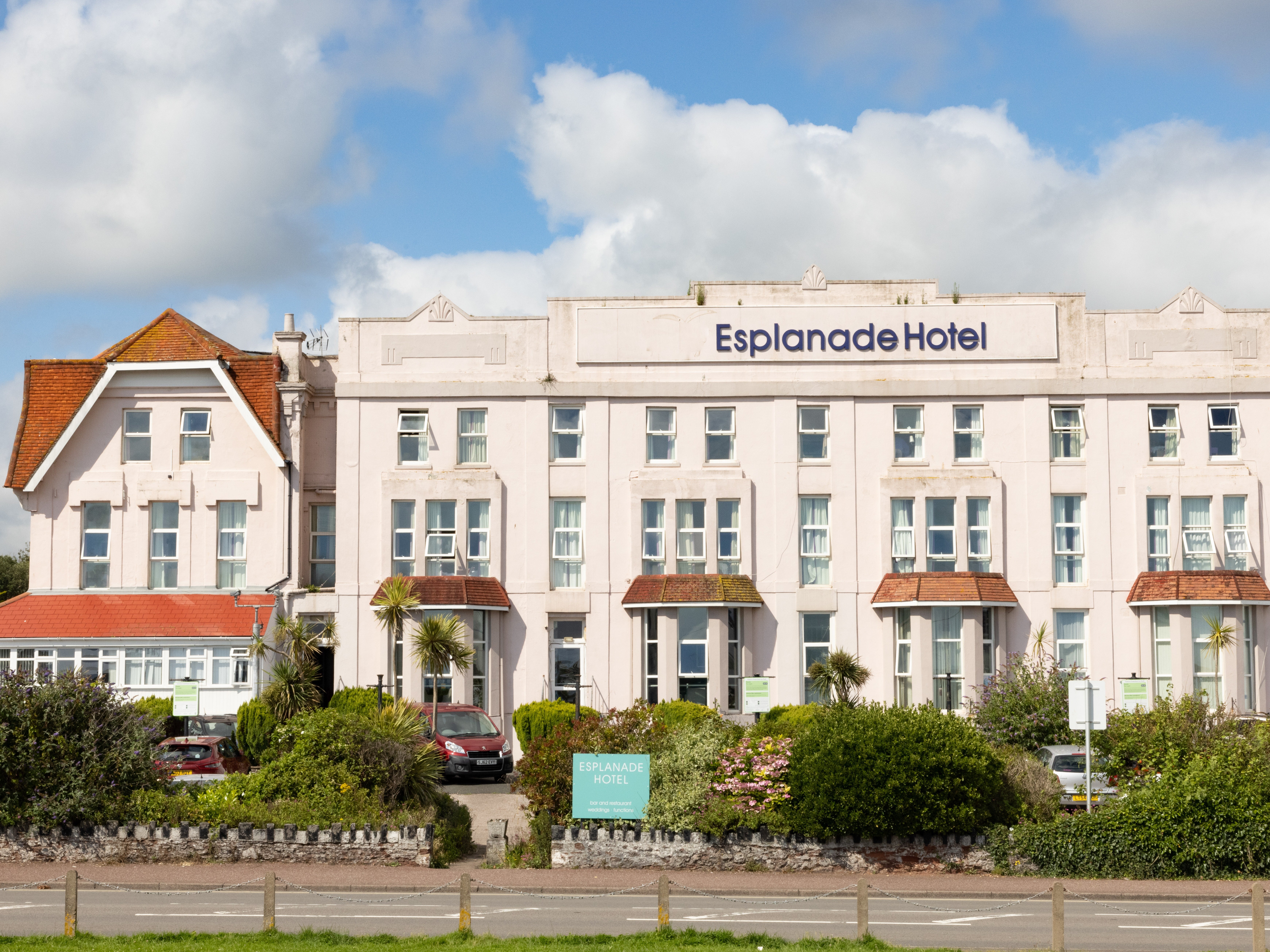 Esplanade hotel online